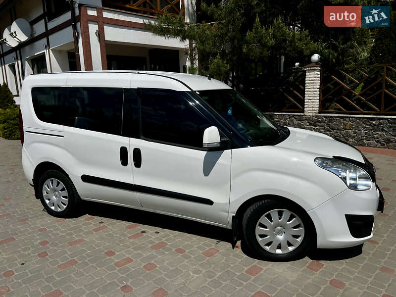 Минивэн Opel Combo 2013 в Тульчине
