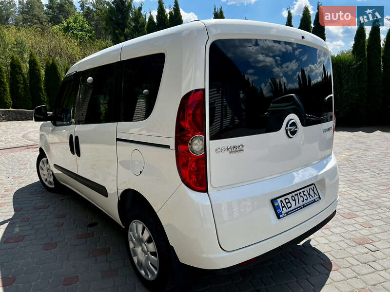 Минивэн Opel Combo 2013 в Тульчине