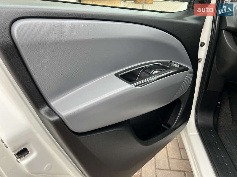 Минивэн Opel Combo 2013 в Тульчине