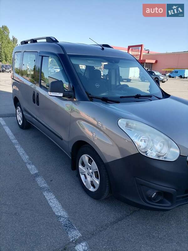Мінівен Opel Combo 2013 в Києві