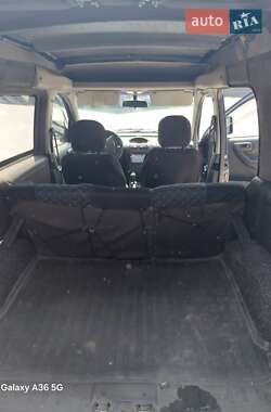 Минивэн Opel Combo 2010 в 