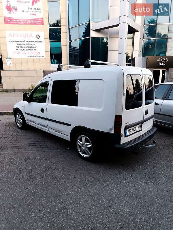 Opel Combo 2005