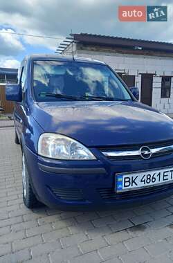 Мінівен Opel Combo 2005 в Гощі