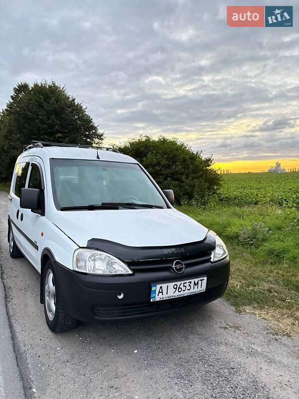 Мінівен Opel Combo 2002 в Козятині
