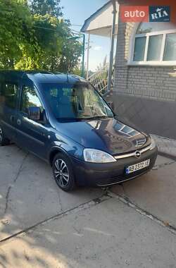 Минивэн Opel Combo 2010 в Казатине