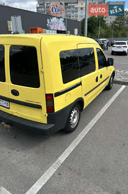Минивэн Opel Combo 2006 в 