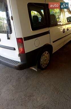 Минивэн Opel Combo 2006 в 