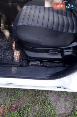 Грузовой фургон Opel Combo 2013 в 