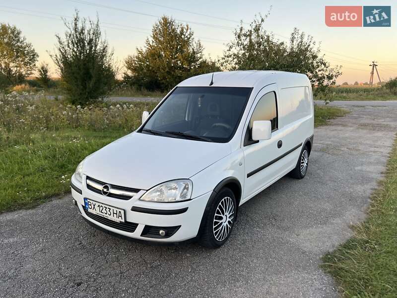 Грузовой фургон Opel Combo 2007 в 