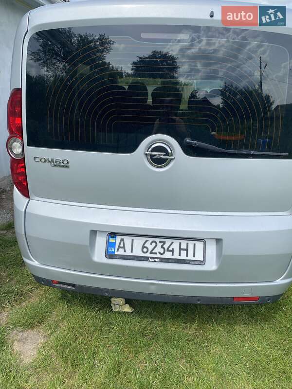 Мінівен Opel Combo 2013 в Білій Церкві
