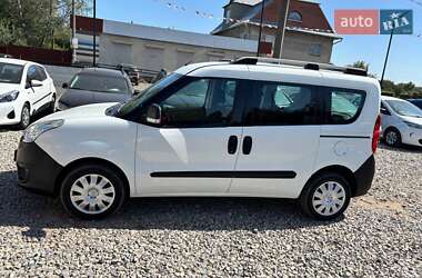 Минивэн Opel Combo 2012 в 