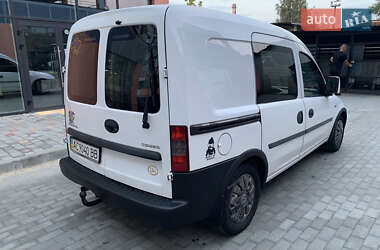 Минивэн Opel Combo 2005 в 