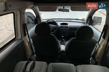 Минивэн Opel Combo 2005 в 