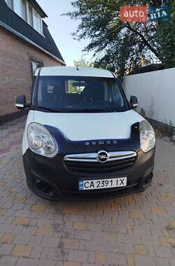 Грузовой фургон Opel Combo 2012 в Славянске