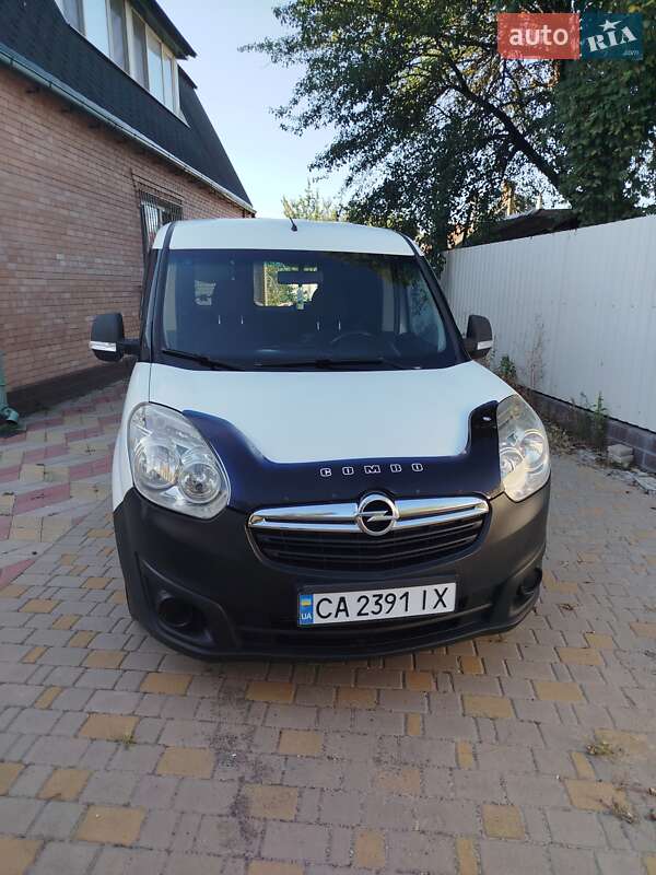 Opel Combo 2012