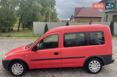 Минивэн Opel Combo 2008 в 