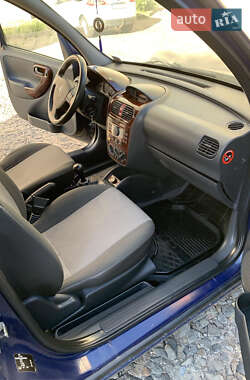 Минивэн Opel Combo 2009 в 