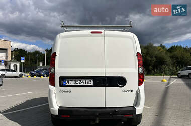 Грузовой фургон Opel Combo 2012 в Коломые