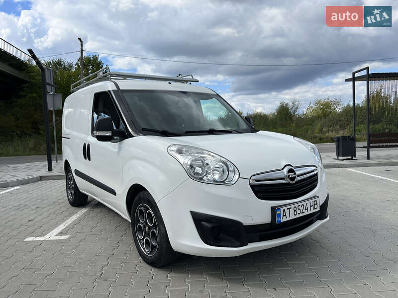 Грузовой фургон Opel Combo 2012 в Коломые