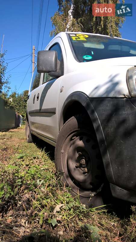 Мінівен Opel Combo 2007 в Лубнах фото 5 Мінівен Opel Combo 2007 в Лубнах