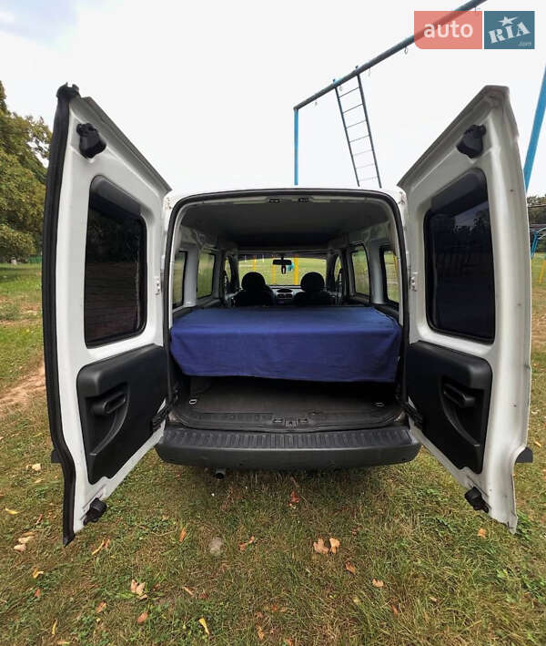 Минивэн Opel Combo 2006 в Киеве