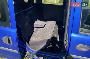 Минивэн Opel Combo 2006 в 