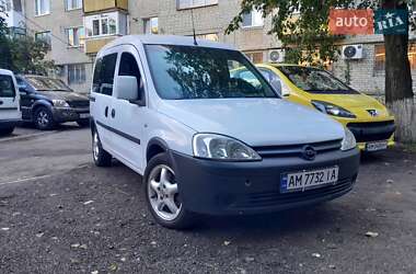 Минивэн Opel Combo 2006 в Бердичеве
