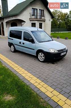 Минивэн Opel Combo 2009 в 