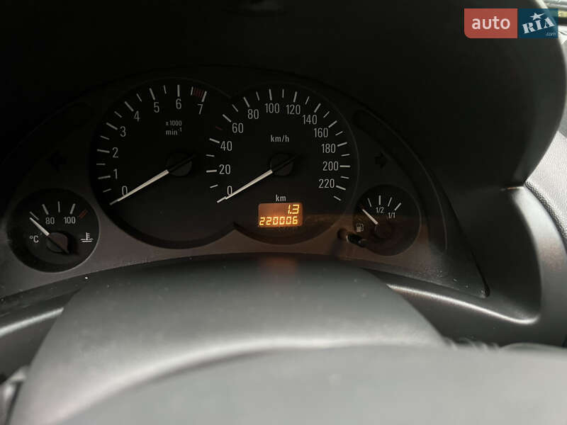 Грузопассажирский фургон Opel Combo 2008 в Киеве