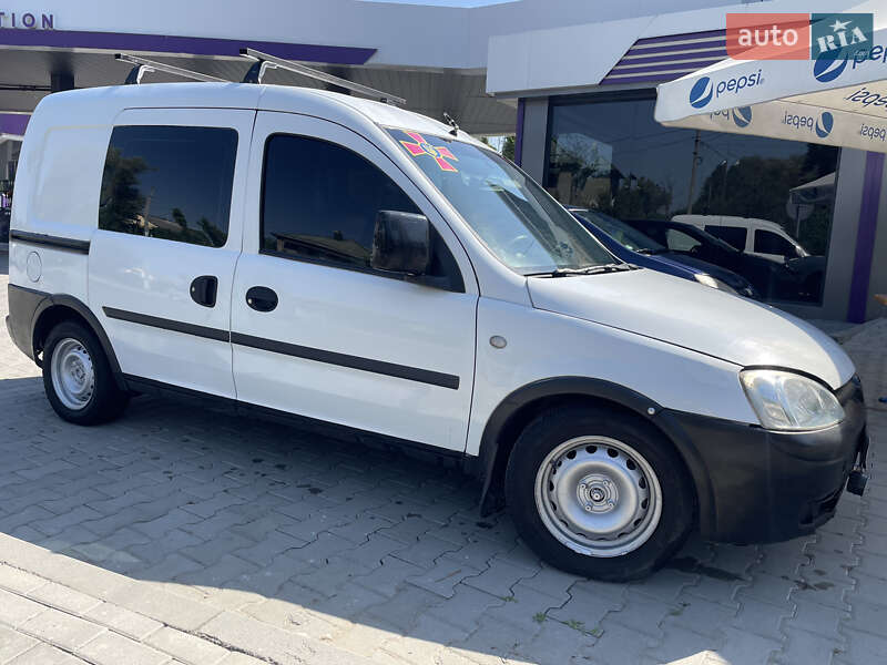Opel Combo 2005