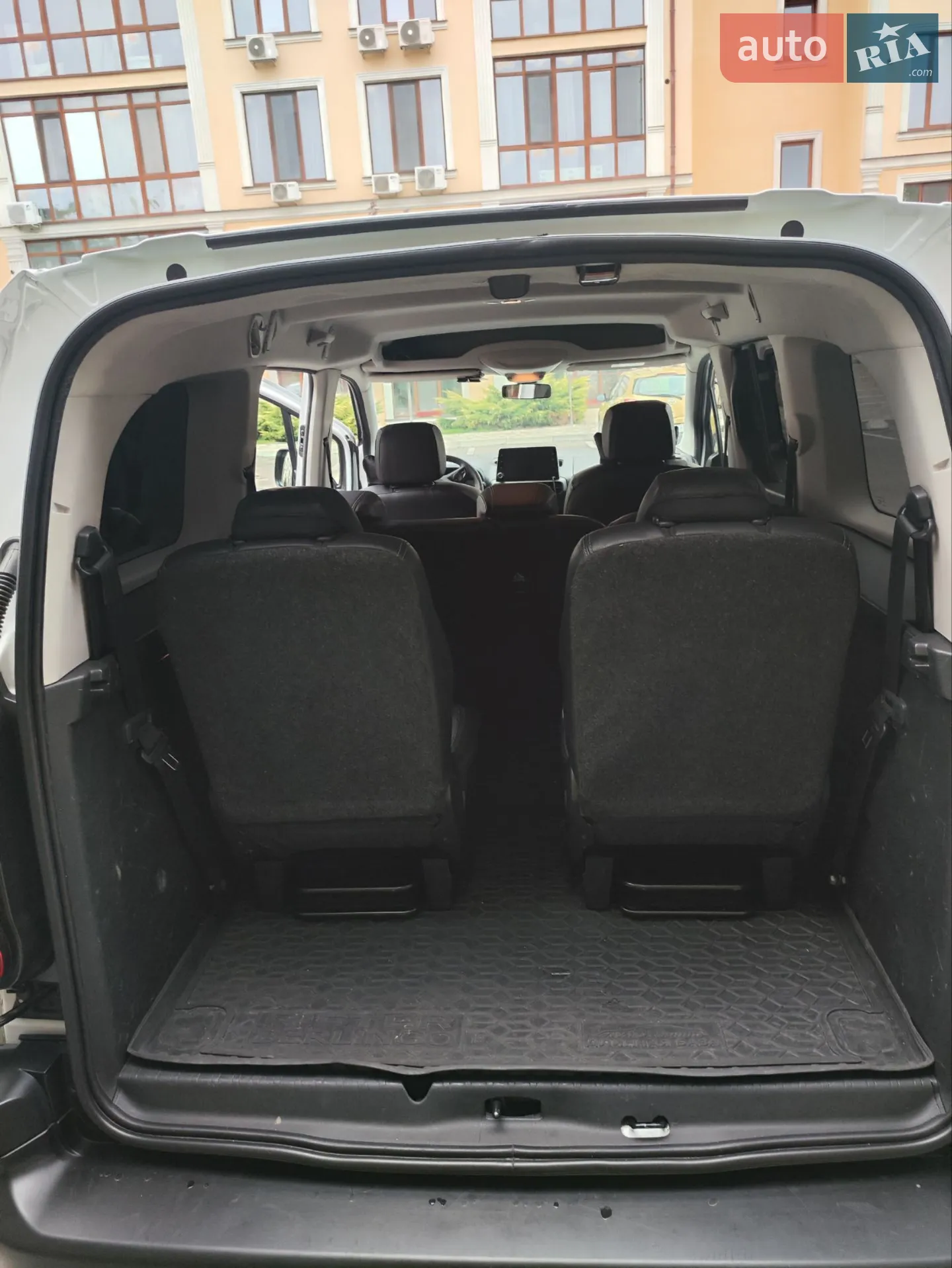 2022 Opel Combo - мініатюра 11