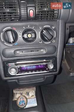 Грузовой фургон Opel Combo 1996 в 