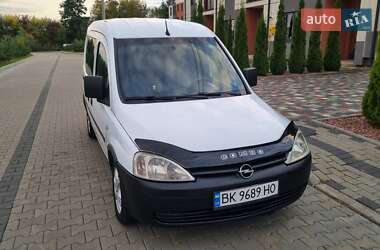 Минивэн Opel Combo 2005 в 