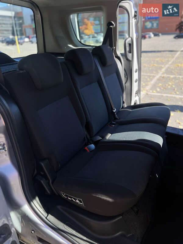 Мінівен Opel Combo 2012 в Броварах