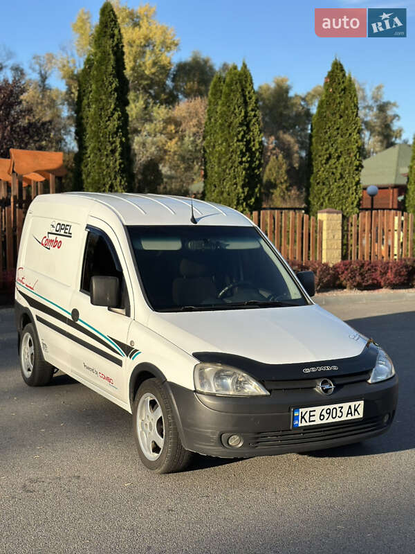 Opel Combo 2004