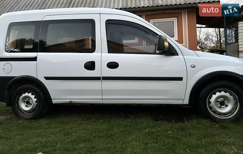 Минивэн Opel Combo 2007 в Новоселице фото 12 Минивэн Opel Combo 2007 в Новоселице