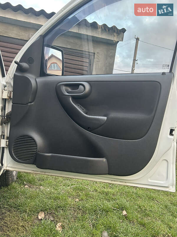 Минивэн Opel Combo 2007 в Новоселице фото 15 Минивэн Opel Combo 2007 в Новоселице