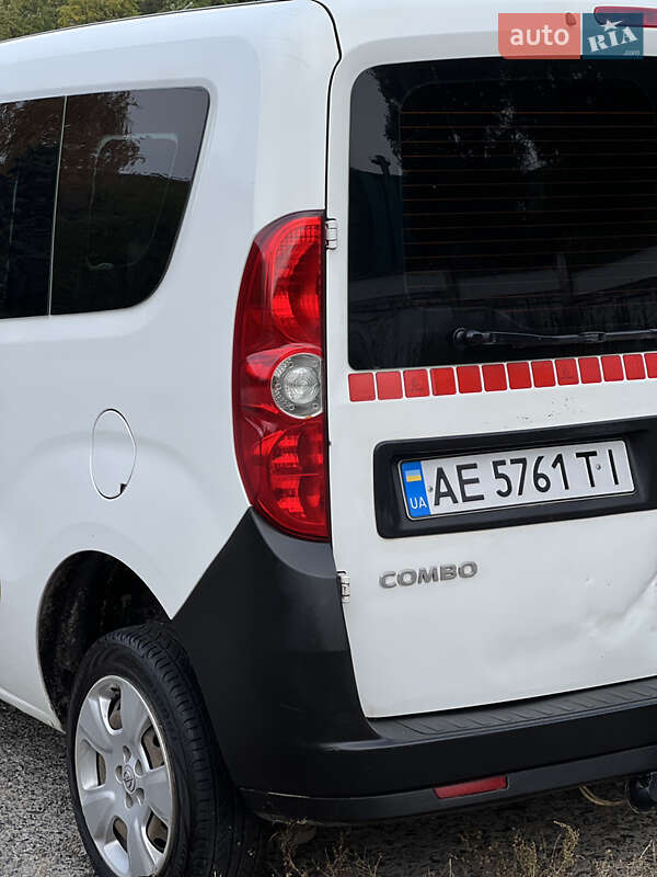 Грузовой фургон Opel Combo 2012 в Каменском фото 12 Грузовой фургон Opel Combo 2012 в Каменском