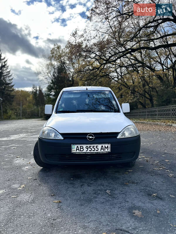 Мінівен Opel Combo 2009 в Хмільнику фото 2 Мінівен Opel Combo 2009 в Хмільнику