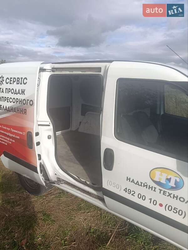 Минивэн Opel Combo 2012 в Львове фото 3 Минивэн Opel Combo 2012 в Львове