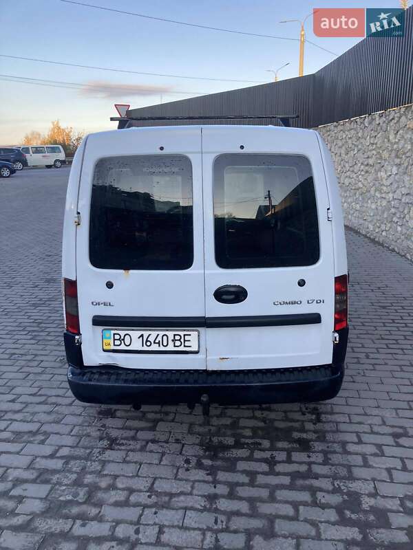Грузовой фургон Opel Combo 2003 в Тернополе
