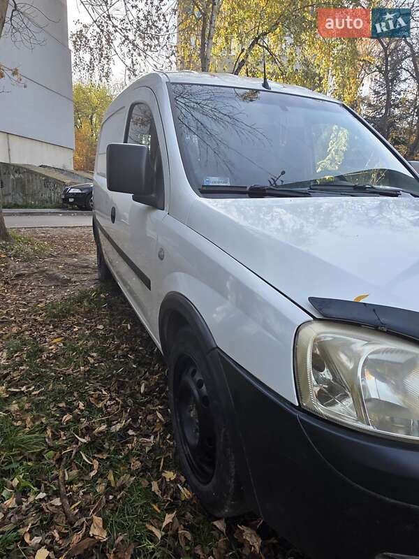 Грузовой фургон Opel Combo 2006 в Черновцах фото 6 Грузовой фургон Opel Combo 2006 в Черновцах