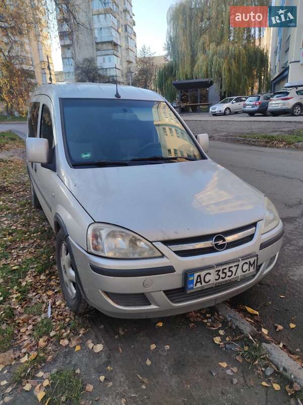 Минивэн Opel Combo 2007 в Луцке фото 5 Минивэн Opel Combo 2007 в Луцке