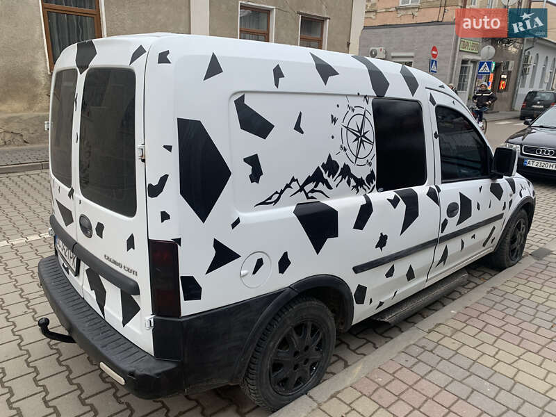 Мінівен Opel Combo 2003 в Кутах
