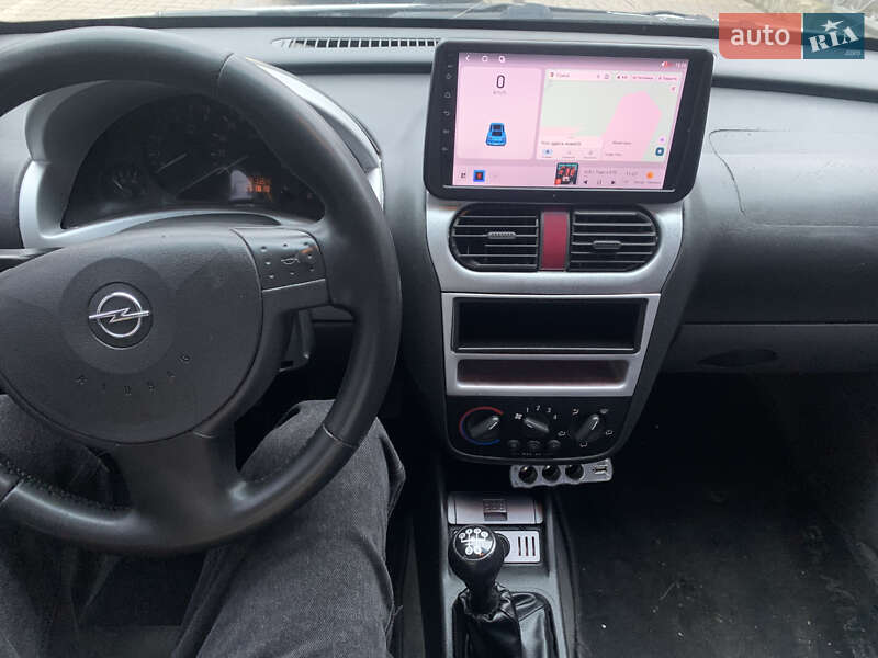 Мінівен Opel Combo 2003 в Кутах