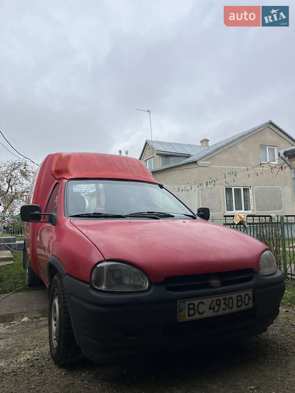 Вантажний фургон Opel Combo 1995 в Львові
