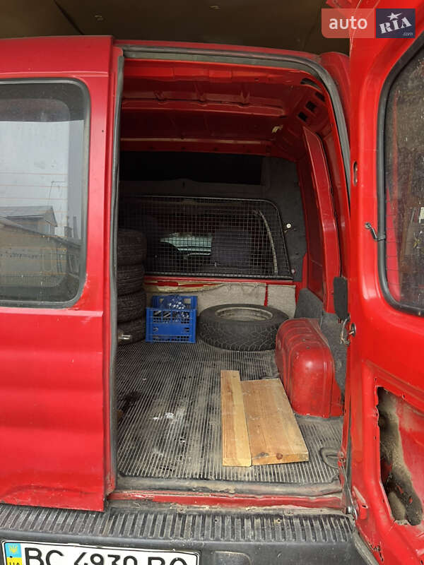 Вантажний фургон Opel Combo 1995 в Львові