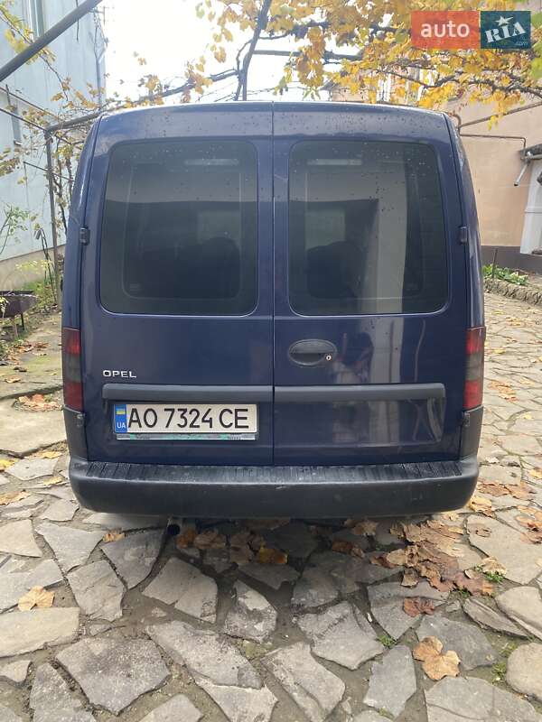 Минивэн Opel Combo 2005 в Мукачево