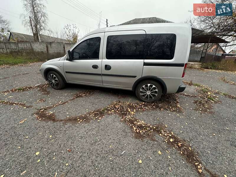 Минивэн Opel Combo 2005 в Полтаве