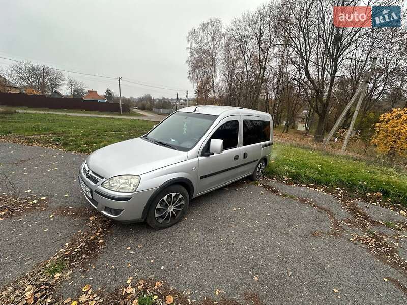 Минивэн Opel Combo 2005 в Полтаве